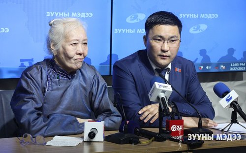 “Төр засаг хэлмэгдүүлэлтийн өмнө хариуцлага хүлээх ёстой”